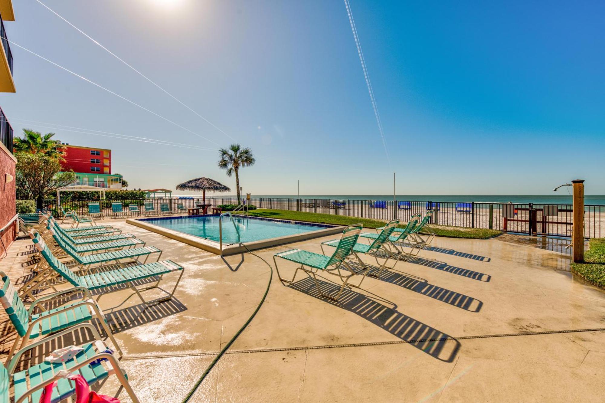 Emerald Isle 403 - Premier St. Pete Beach Exterior photo